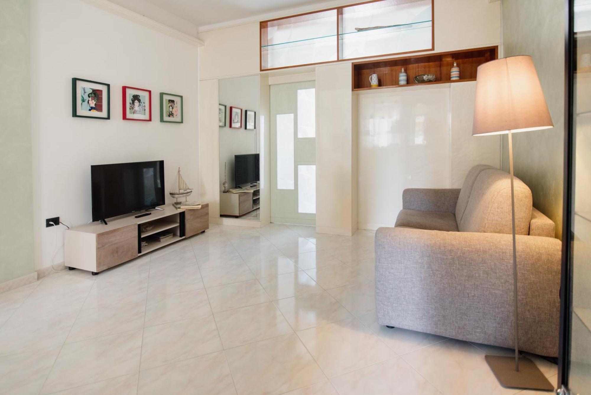 Ariadimare مولفيتا المظهر الخارجي الصورة