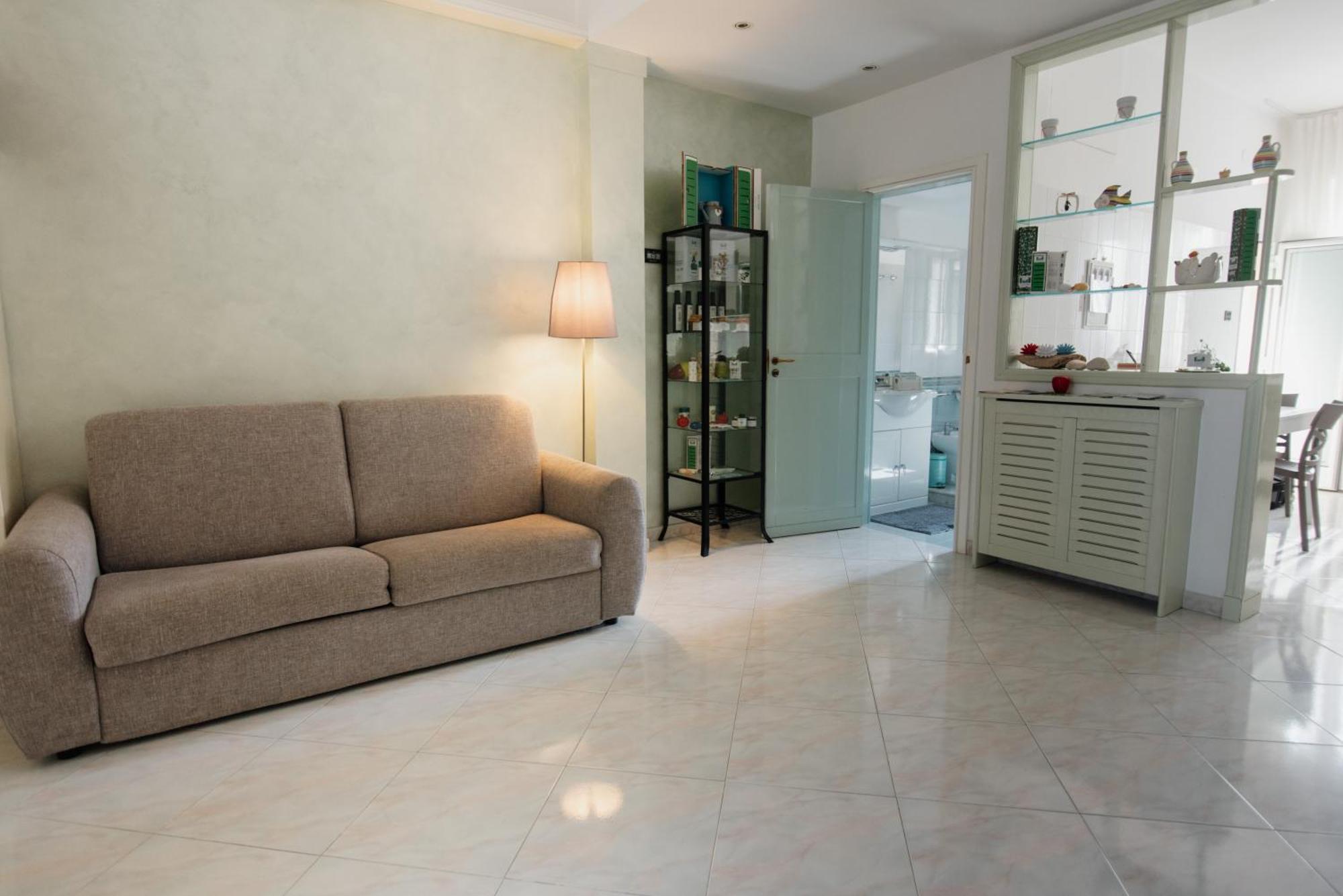 Ariadimare مولفيتا المظهر الخارجي الصورة